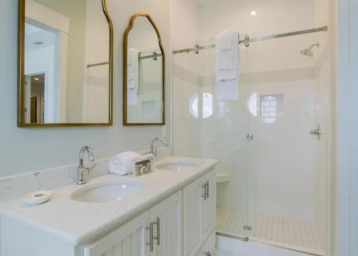 Holiday home "the Pearl" Gulf Front Wprvt Heated Pool, 12 Bdrm 125bath "alvacationrentals" *